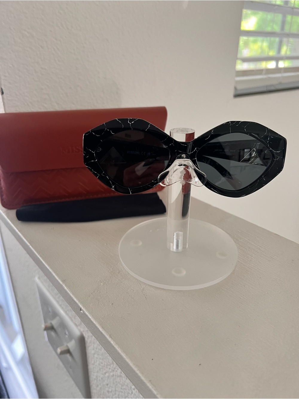 Missoni Black White Marbled Cat-Eye Sunglasses